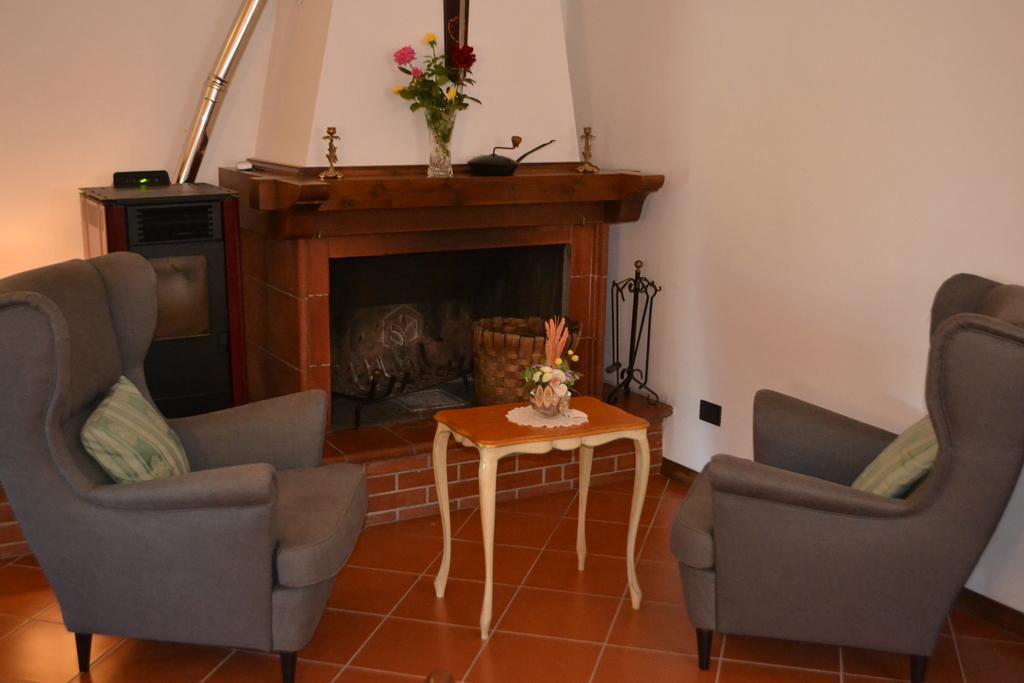 Turignano Apartment Montespertoli Kültér fotó
