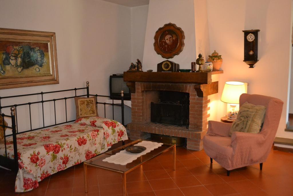 Turignano Apartment Montespertoli Kültér fotó